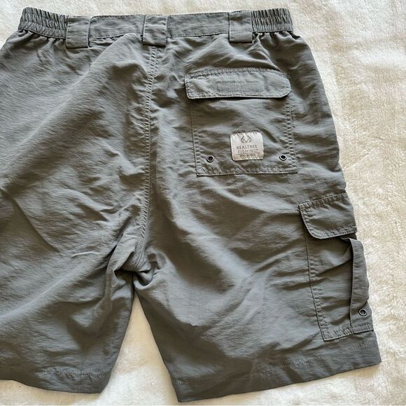 Realtree Fishing Men’s Cargo Shorts Gray Size Large - Picture 7 of 7